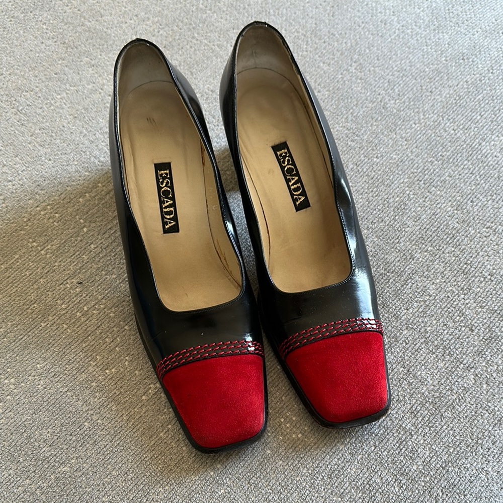 Escada Women's Black and Red Shoes